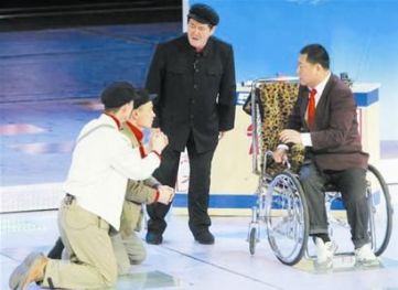 Den kendte komiker Zhao Ben Shan optræder nytårsaften